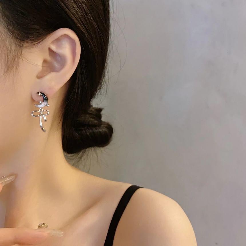 Rhinestone Crescent Bow Drop Earring Product Image