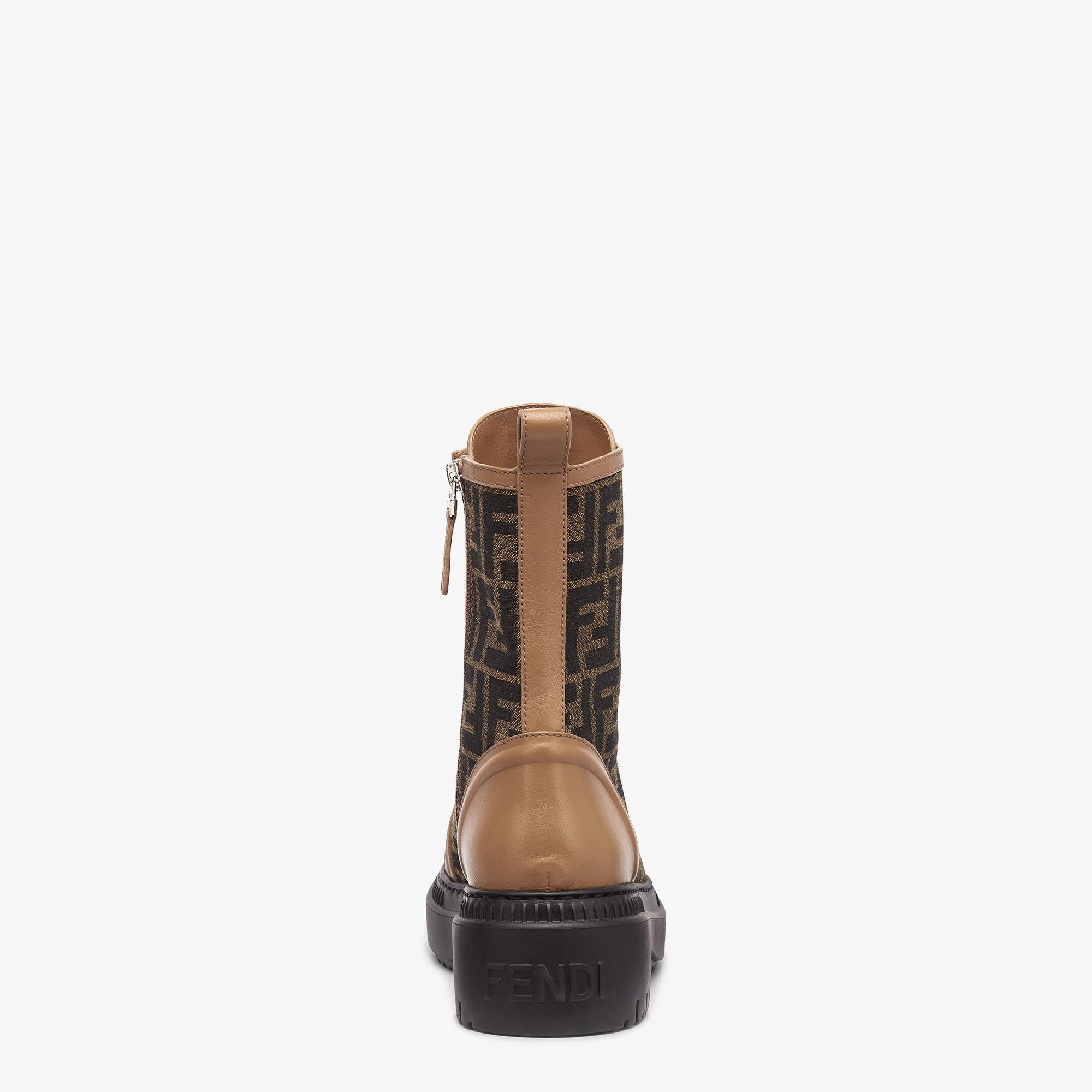 DominoBeige leather biker boots Product Image