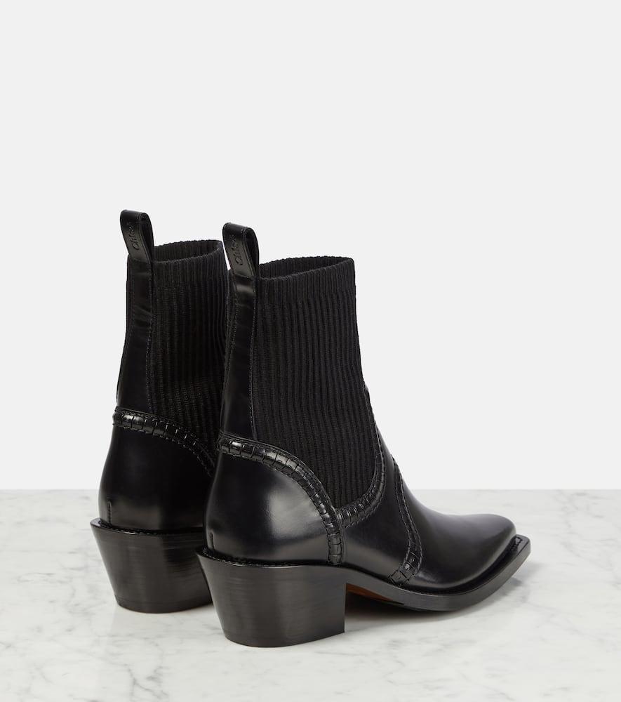 CHLOÉ Nellie Leather Ankle Boots In Black Product Image