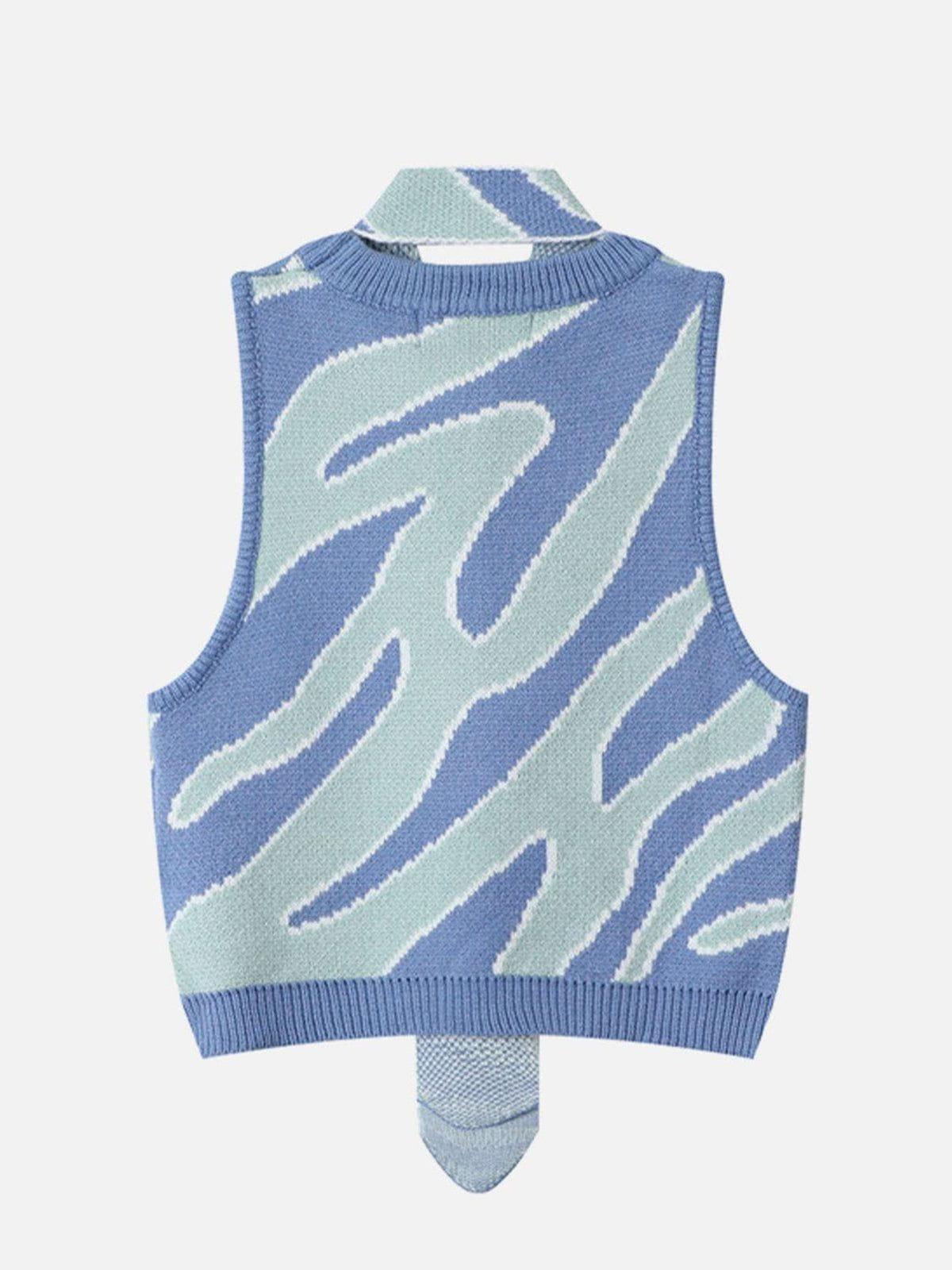 Aelfric Eden Twisted Stripes Cropped Sweater Vest Female Product Image