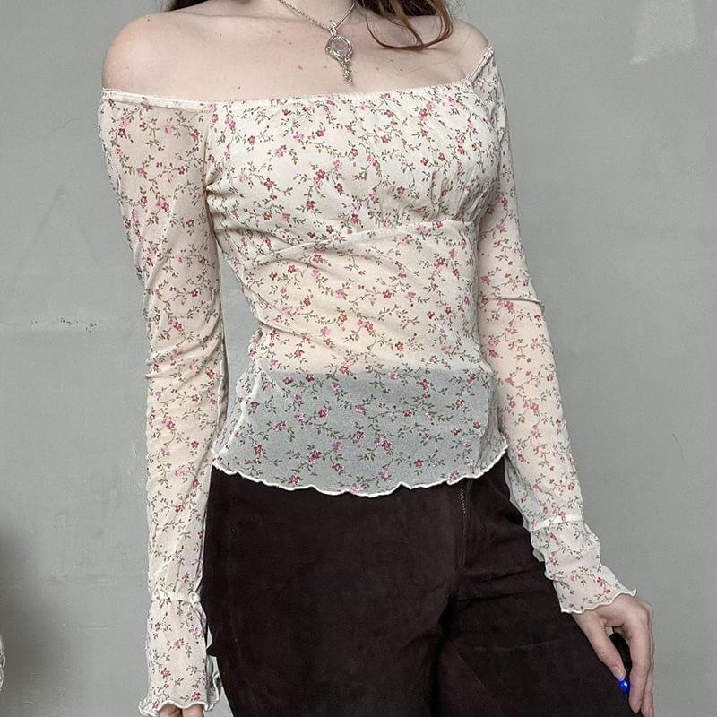 Floral Boat-neck Ruffled Light Top Product Image