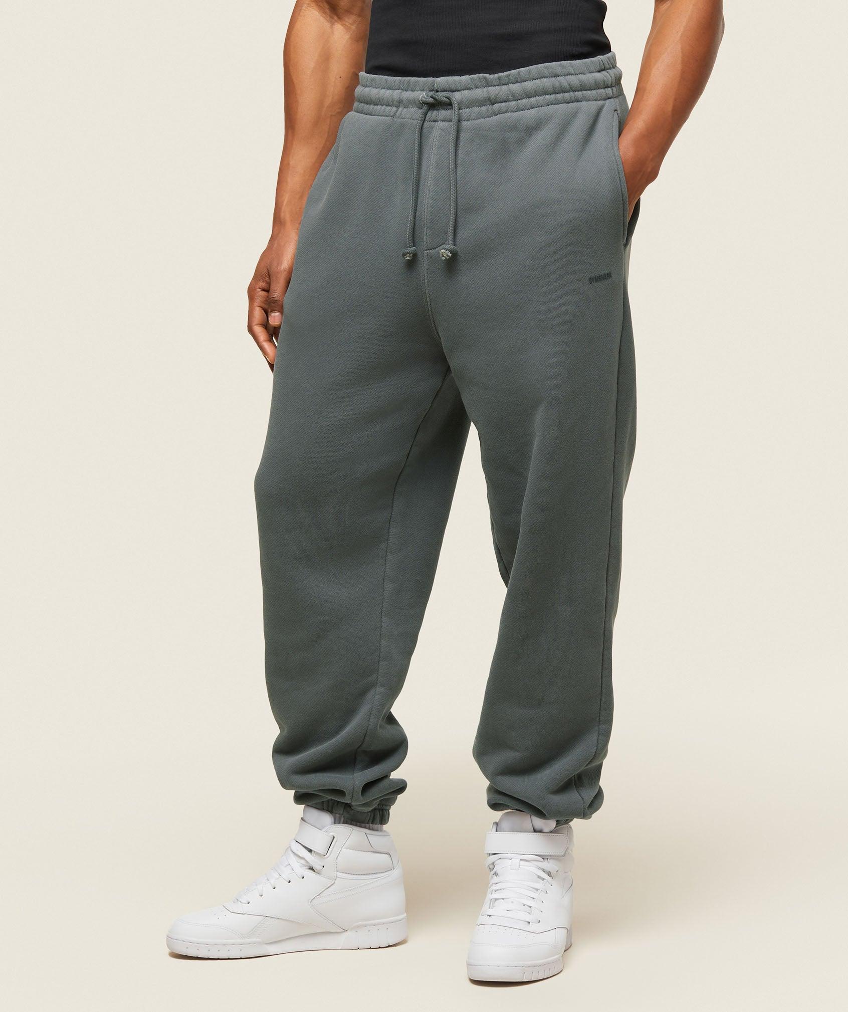 everywear Relaxed Sweatpants Product Image