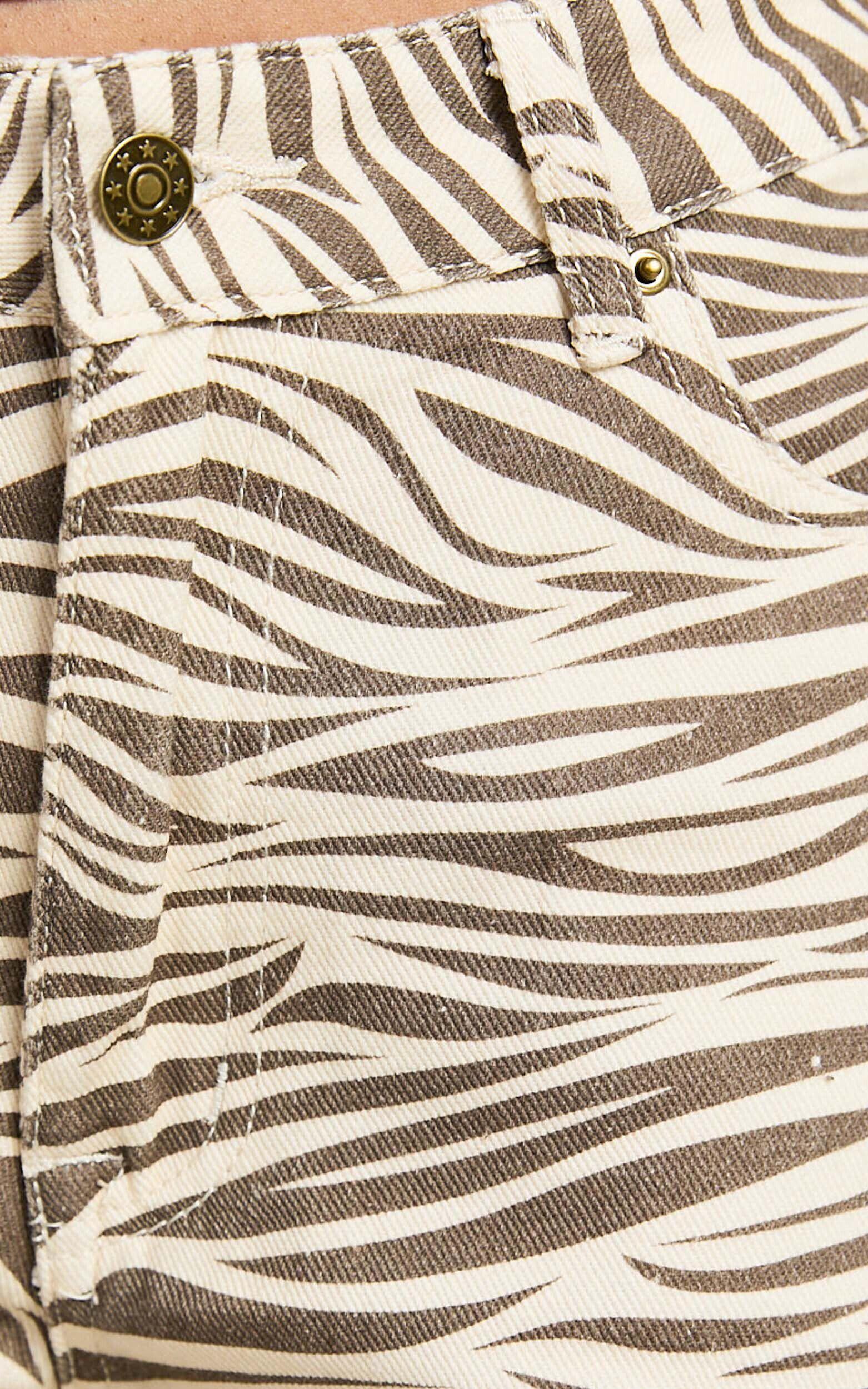 Lioness - Top Model Jean in Zebra Product Image