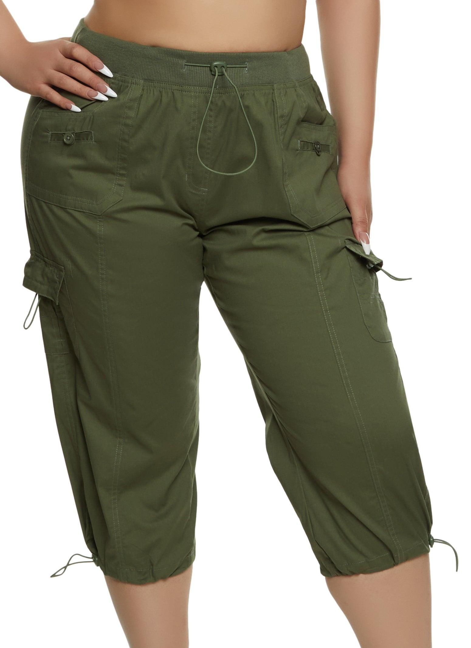 Womens Plus Size Poplin Toggle Drawstring Cargo Capris Product Image