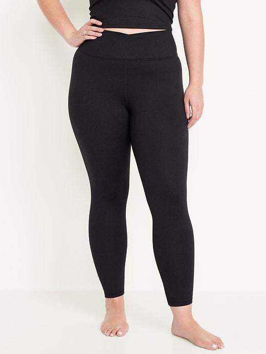 Extra High-Waisted CloudComfy 7/8 Leggings Product Image