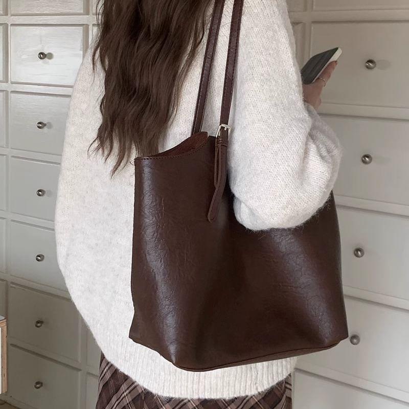 Plain Faux Leather Tote Bag Product Image