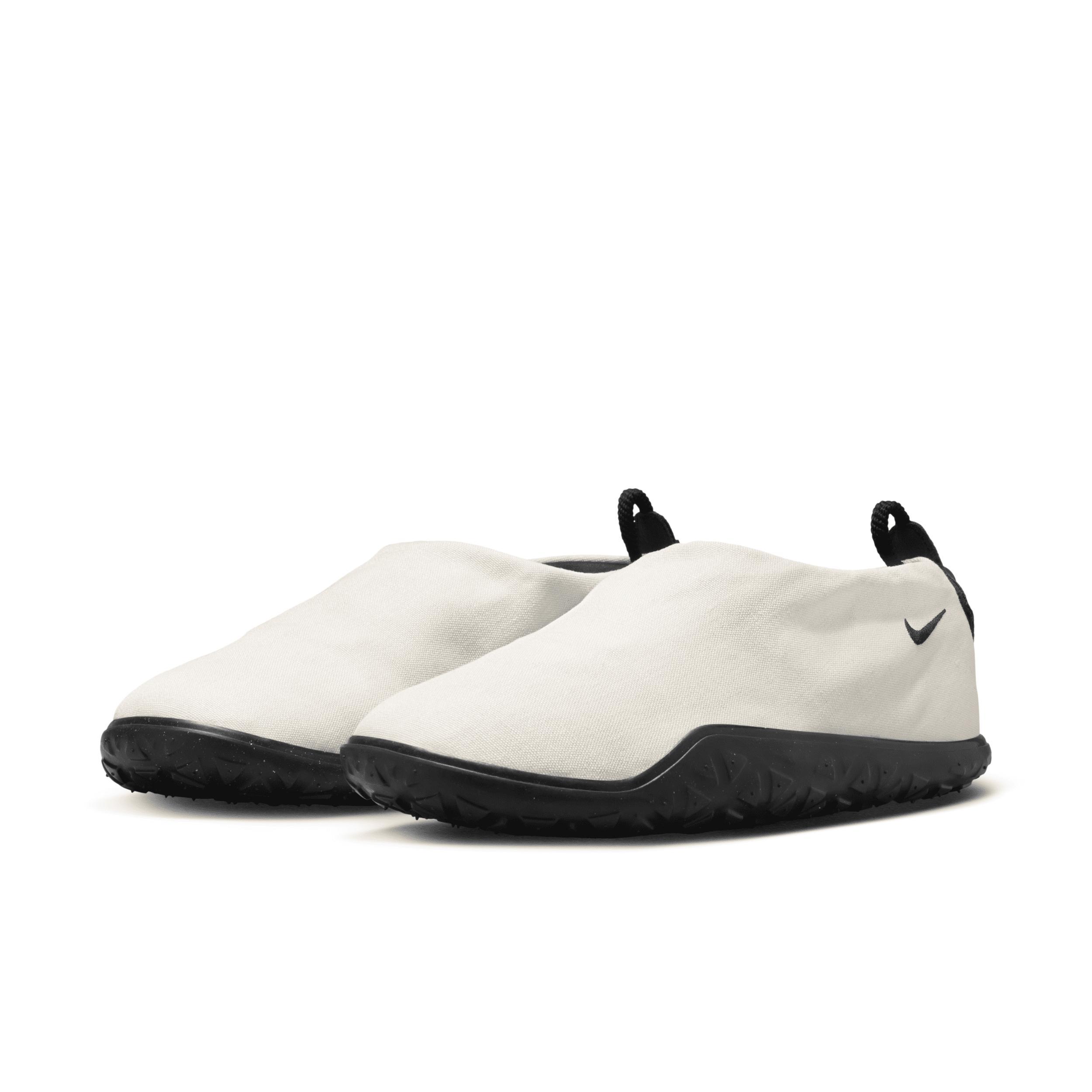 Men's Nike ACG Moc Shoes Product Image