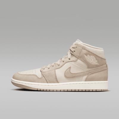 Air Jordan 1 Mid SE Women's Shoes Product Image