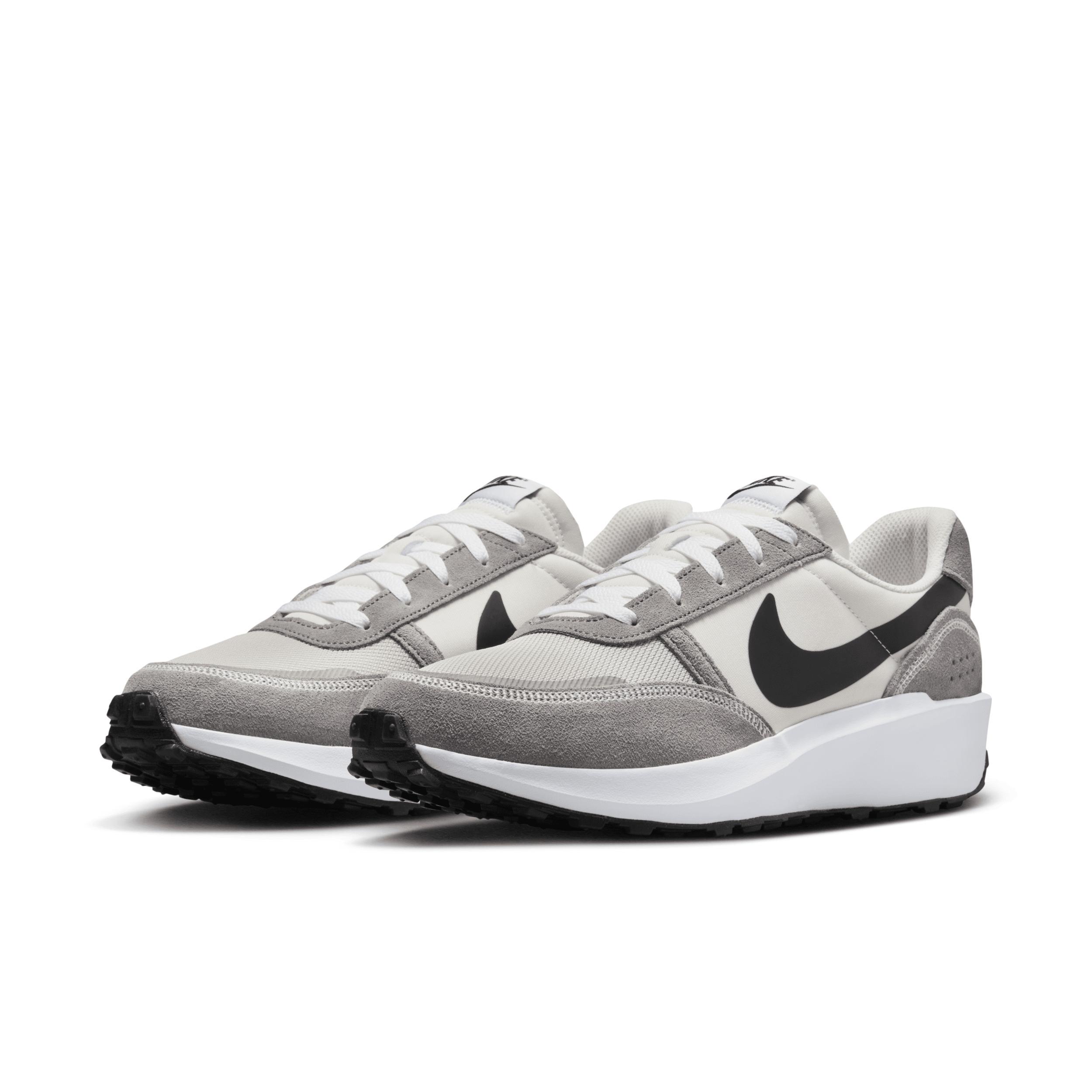 Nike Men's Waffle Nav Shoes Product Image