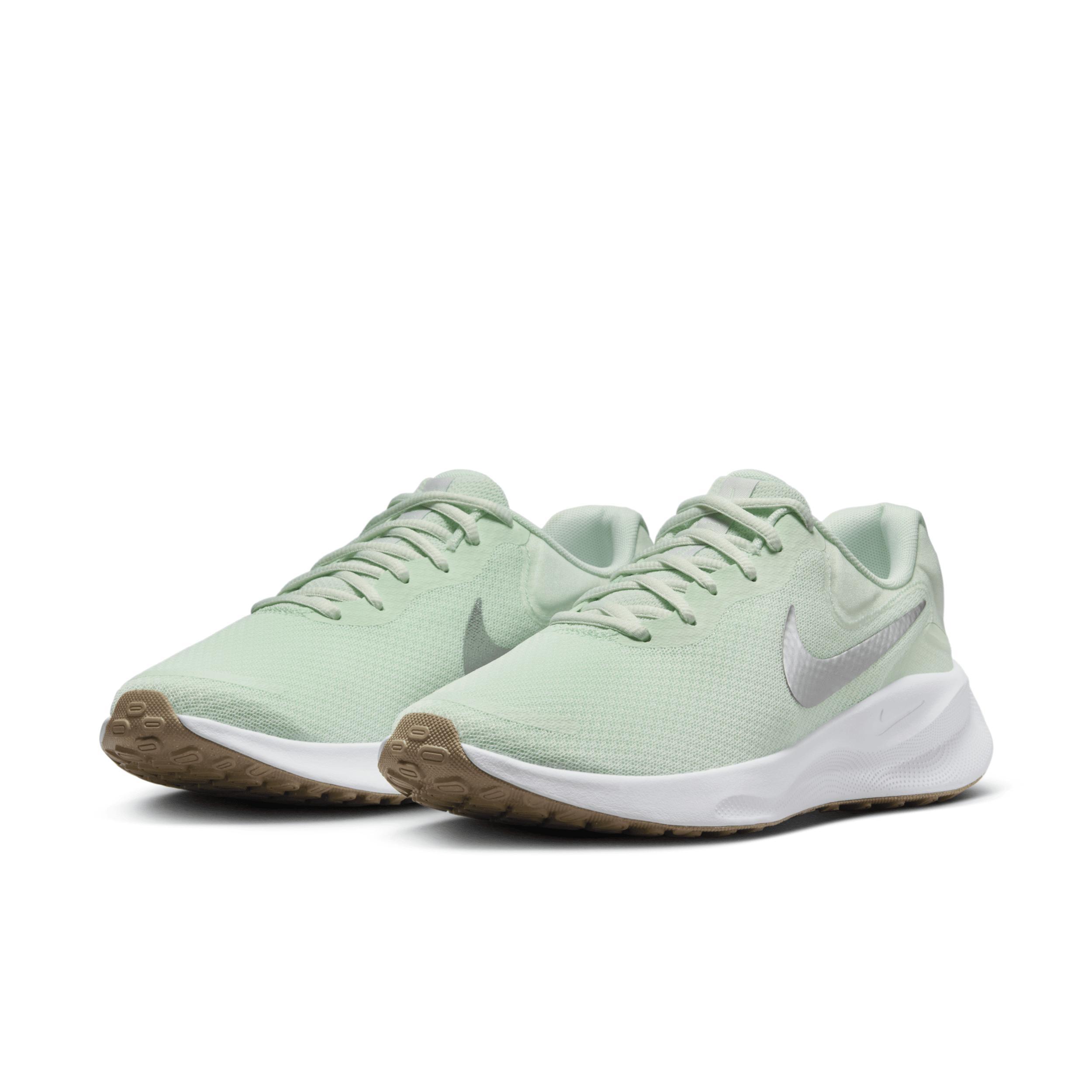 Nike Women's Revolution 7 Road Running Shoes Product Image