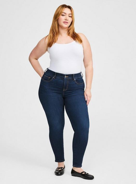 Bombshell Skinny Premium Stretch High-Rise Jean product image