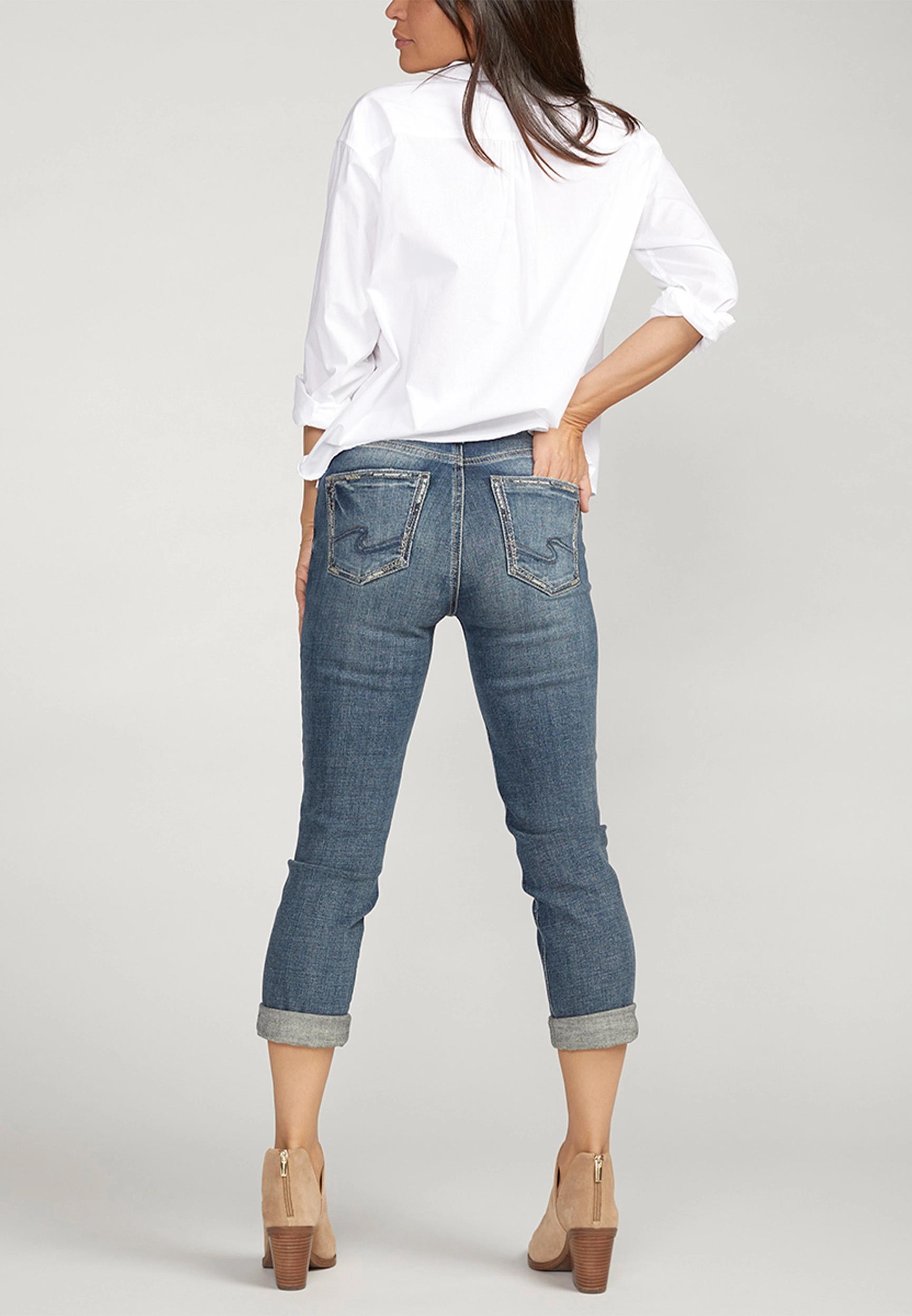 Silver Jeans Co.® Avery Curvy High Rise Luxe Stretch Cuffed Capri Jean product image