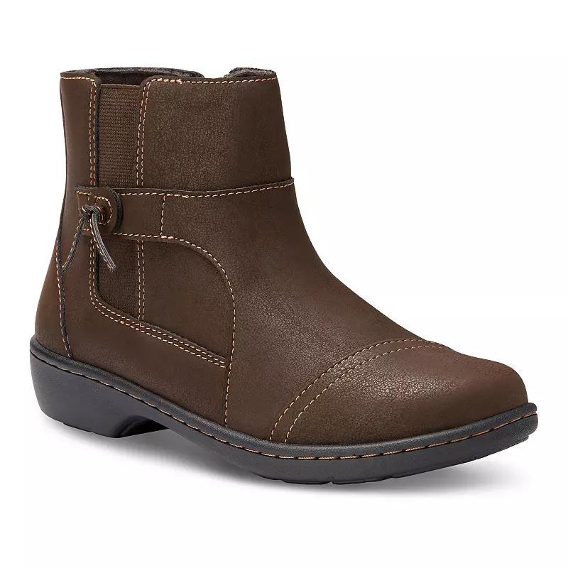 Eastland Bella Womens Ankle Boots Product Image