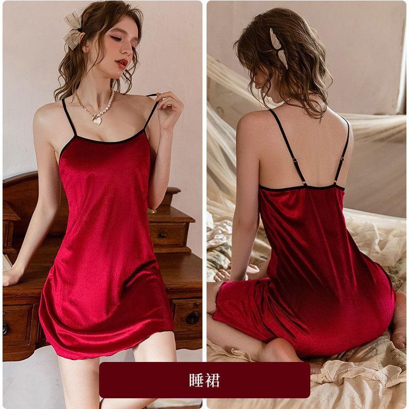 Contrast Trim Velvet Slip Dress / Plain Robe / Sash / Set Product Image