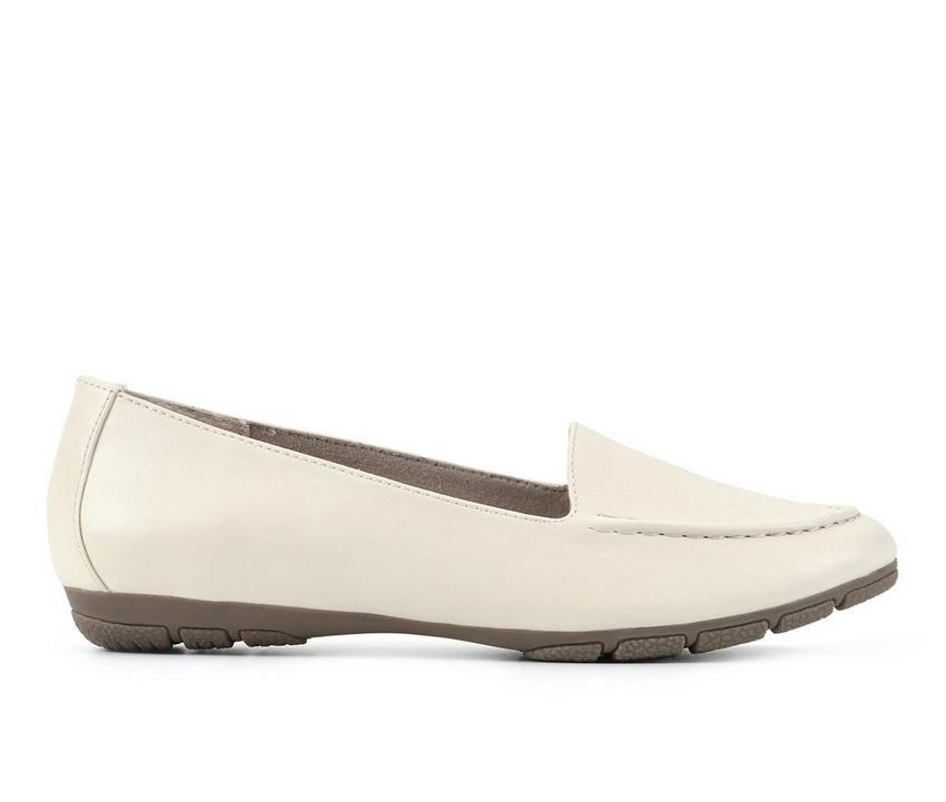 Women's Cliffs by White Mountain Gracefully Flats Product Image