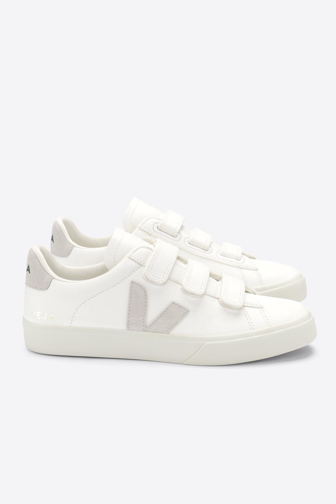 Veja Recife Sneaker - Extra White Natural Product Image