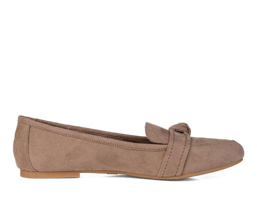 Women's Journee Collection Marci Loafers Product Image