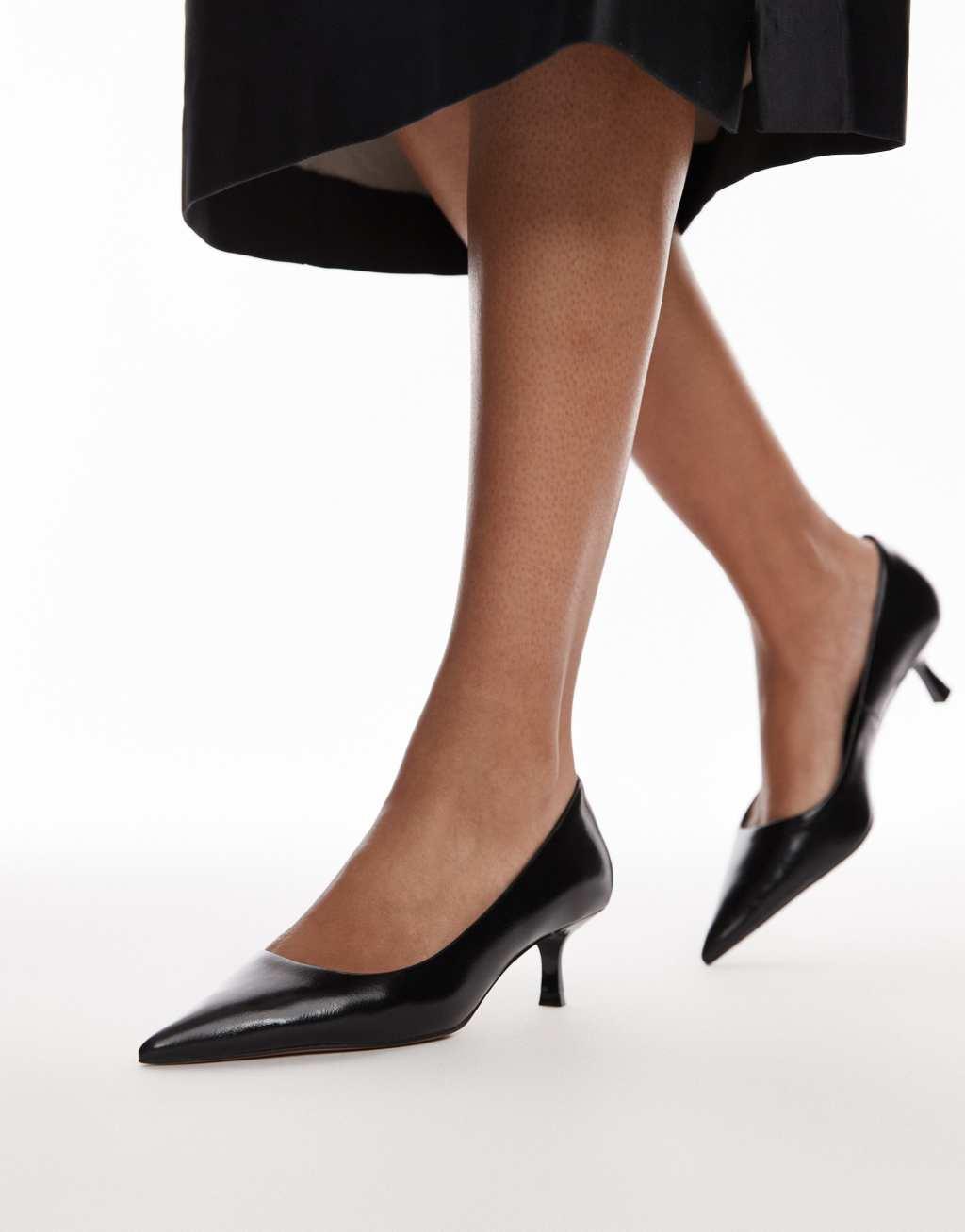 Mango low heels in black Product Image