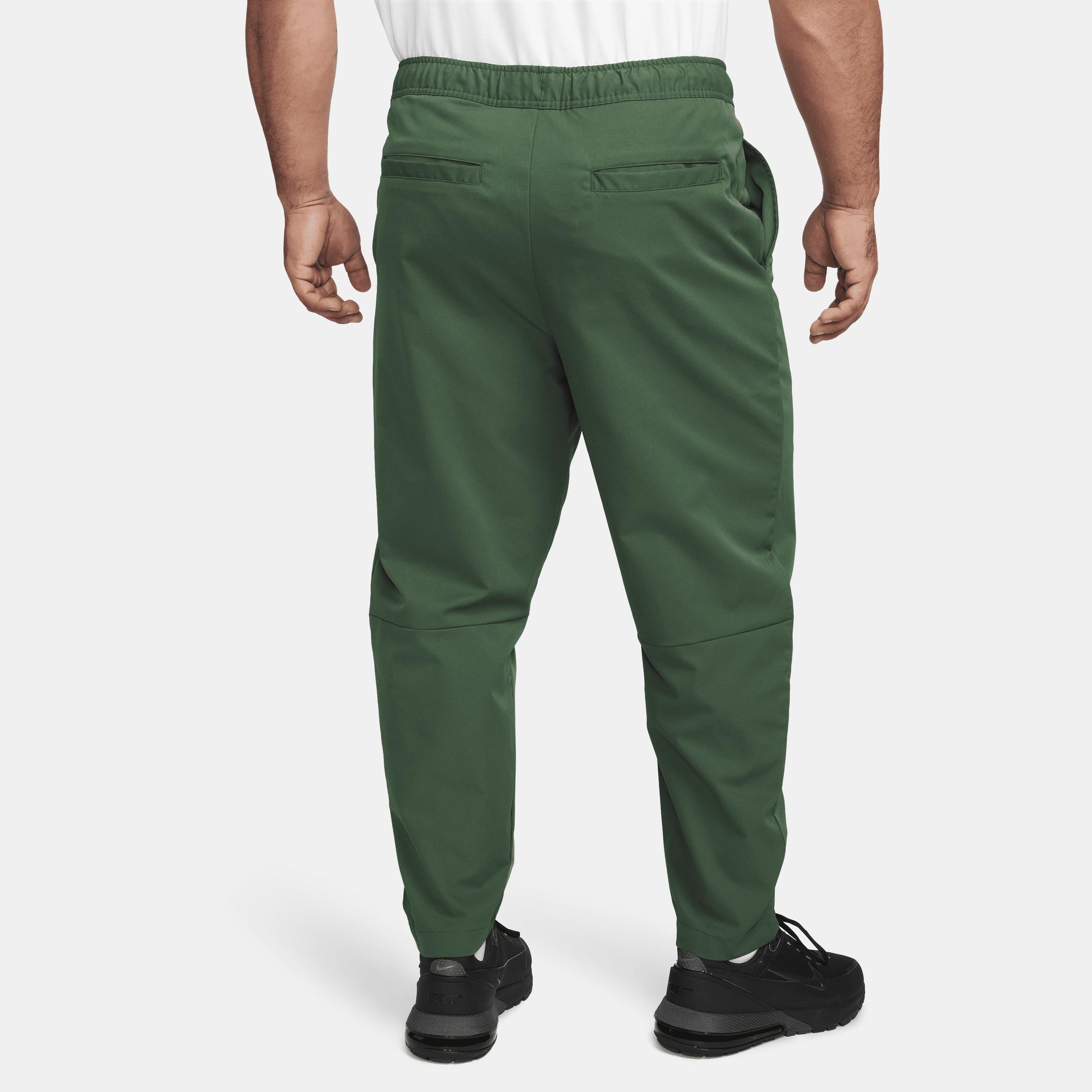 Nike Men's Club Woven Tapered Leg Pants Product Image