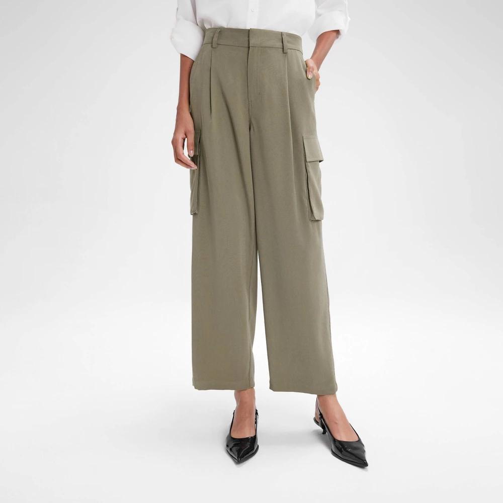 Womens High-Rise Straight Leg Cargo Pants - A New Day L Product Image