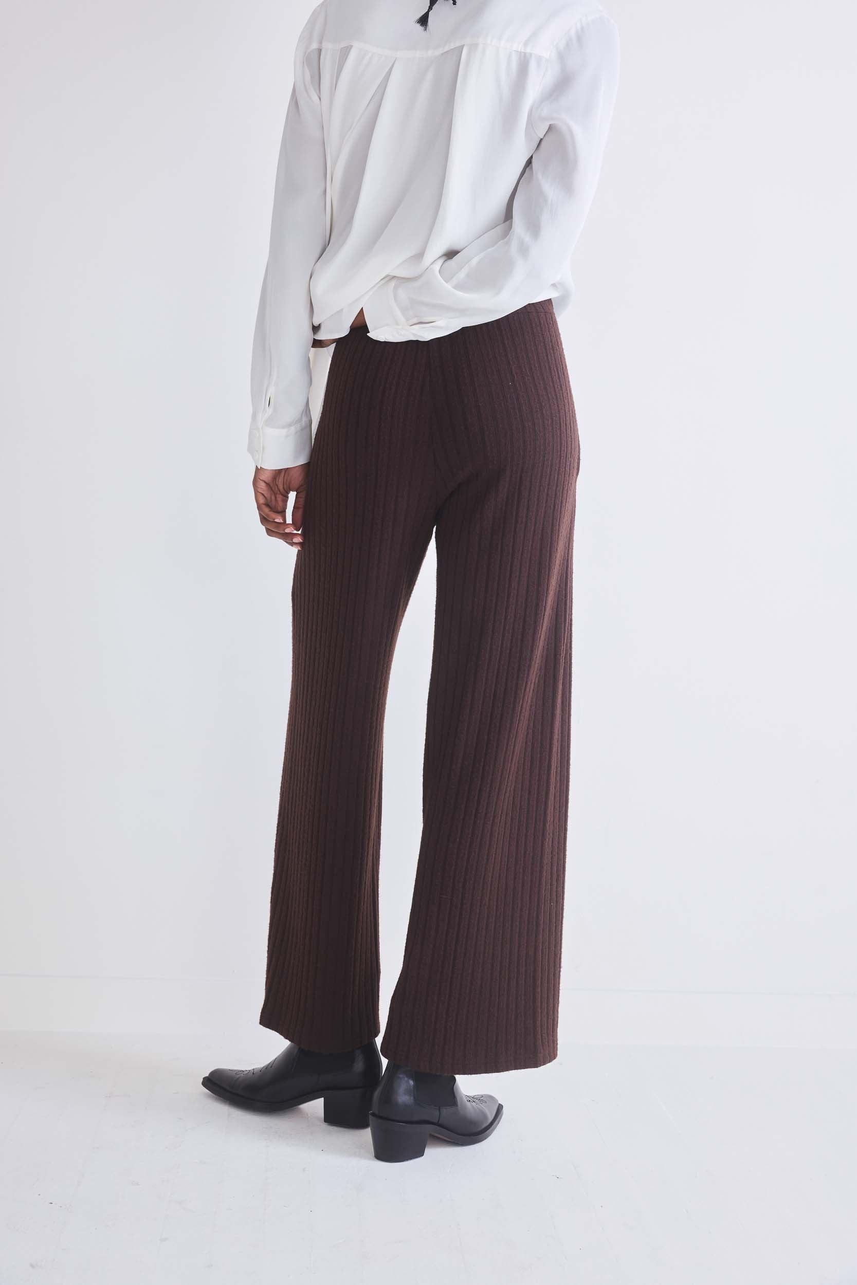 Leisure Flow Ribbed Pants Product Image