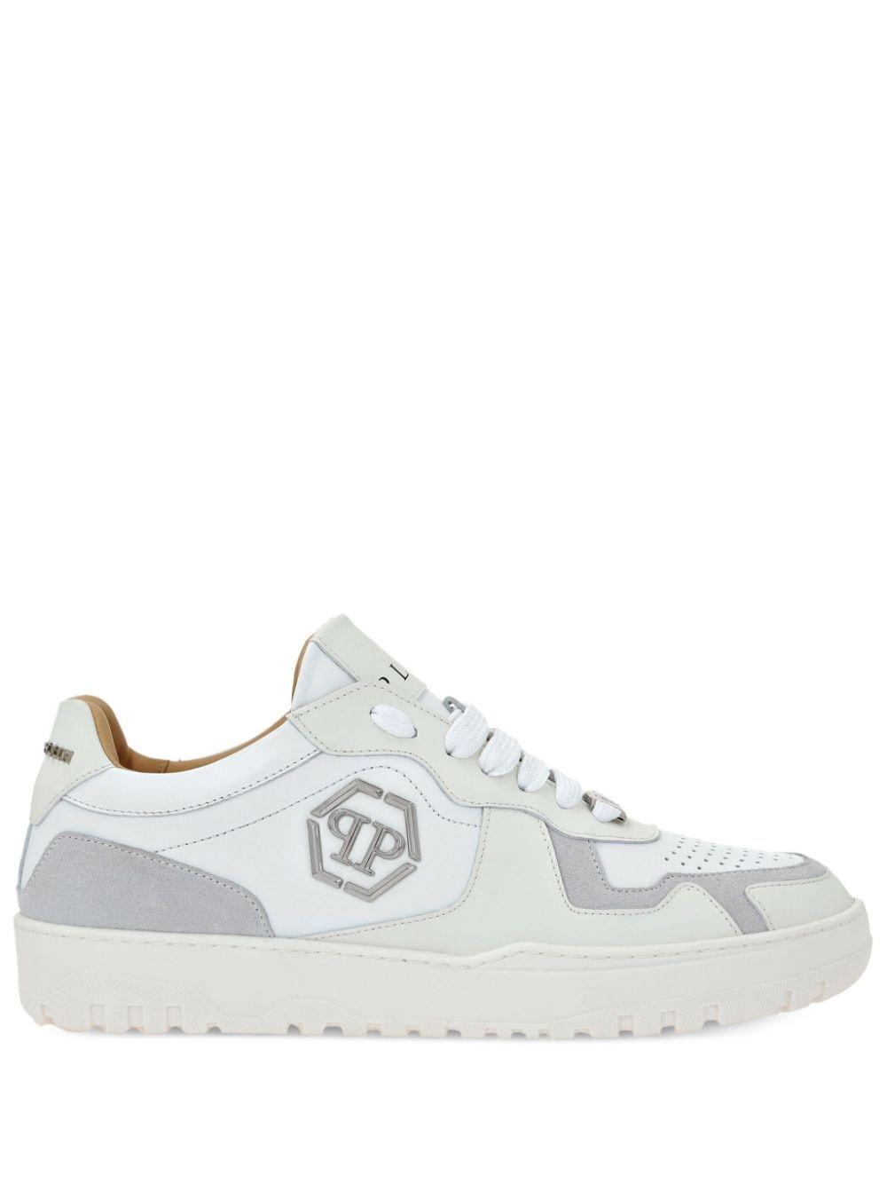 Hexagon Low-top Leather Sneakers In White Product Image