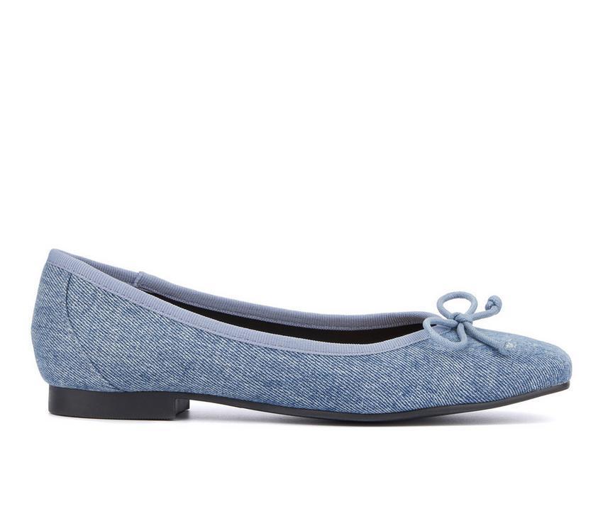 Women's New York and Company Paulina Flats Product Image