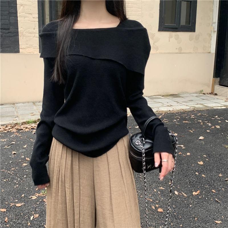 Long Sleeve Boat Neck Plain Knit Top Product Image