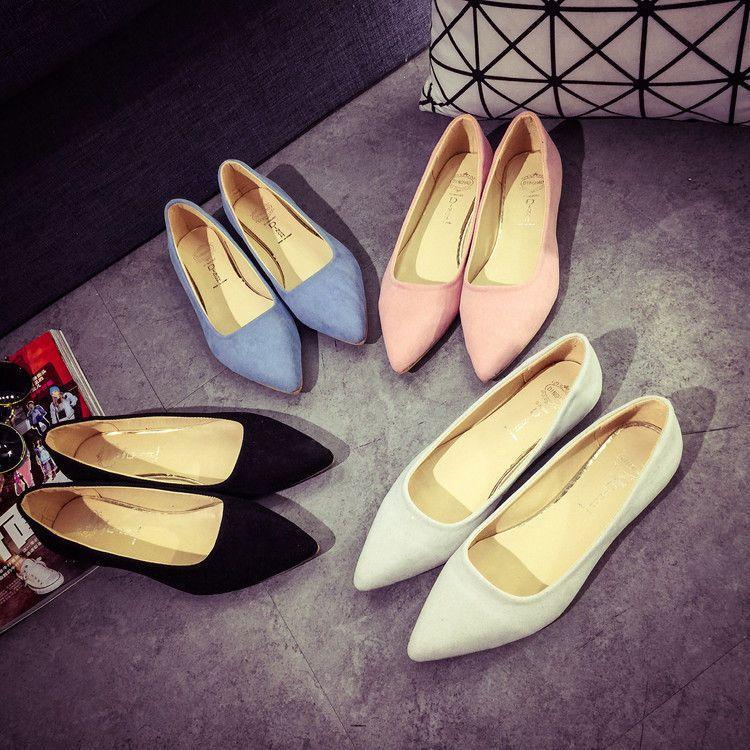 Plain Pointed Flats Product Image