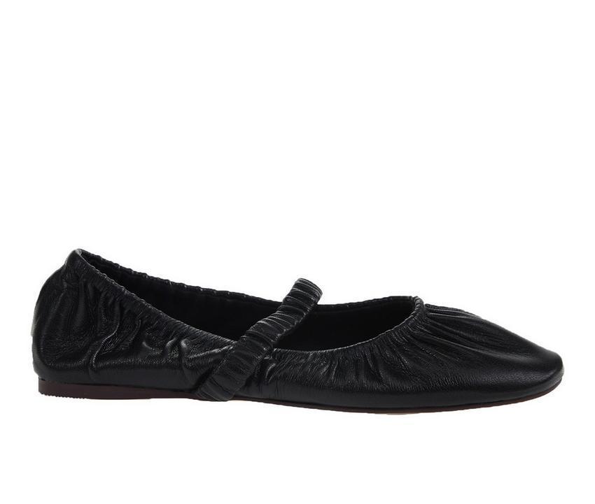 Women's Chinese Laundry Avery Flats Product Image