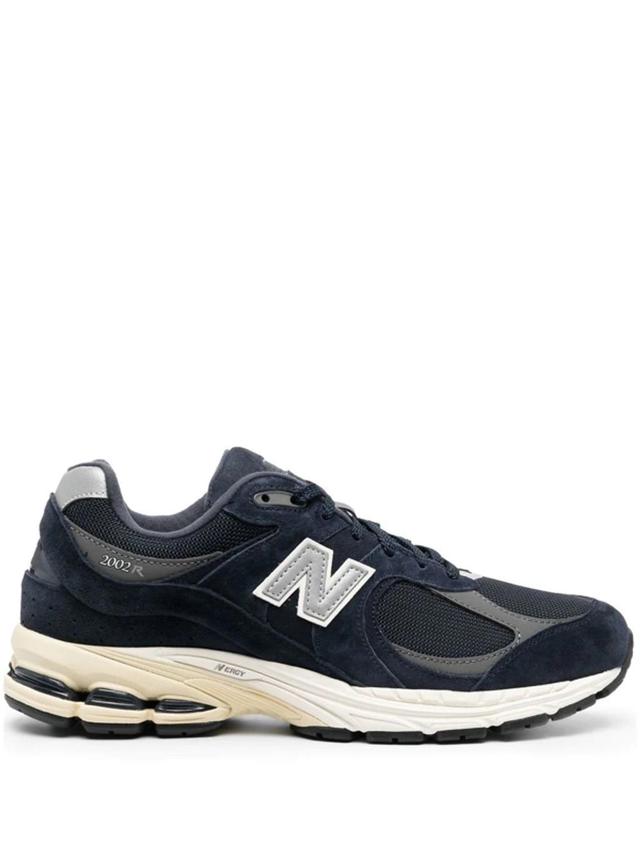 NEW BALANCE 2002r Low-top Sneakers In Blue Product Image