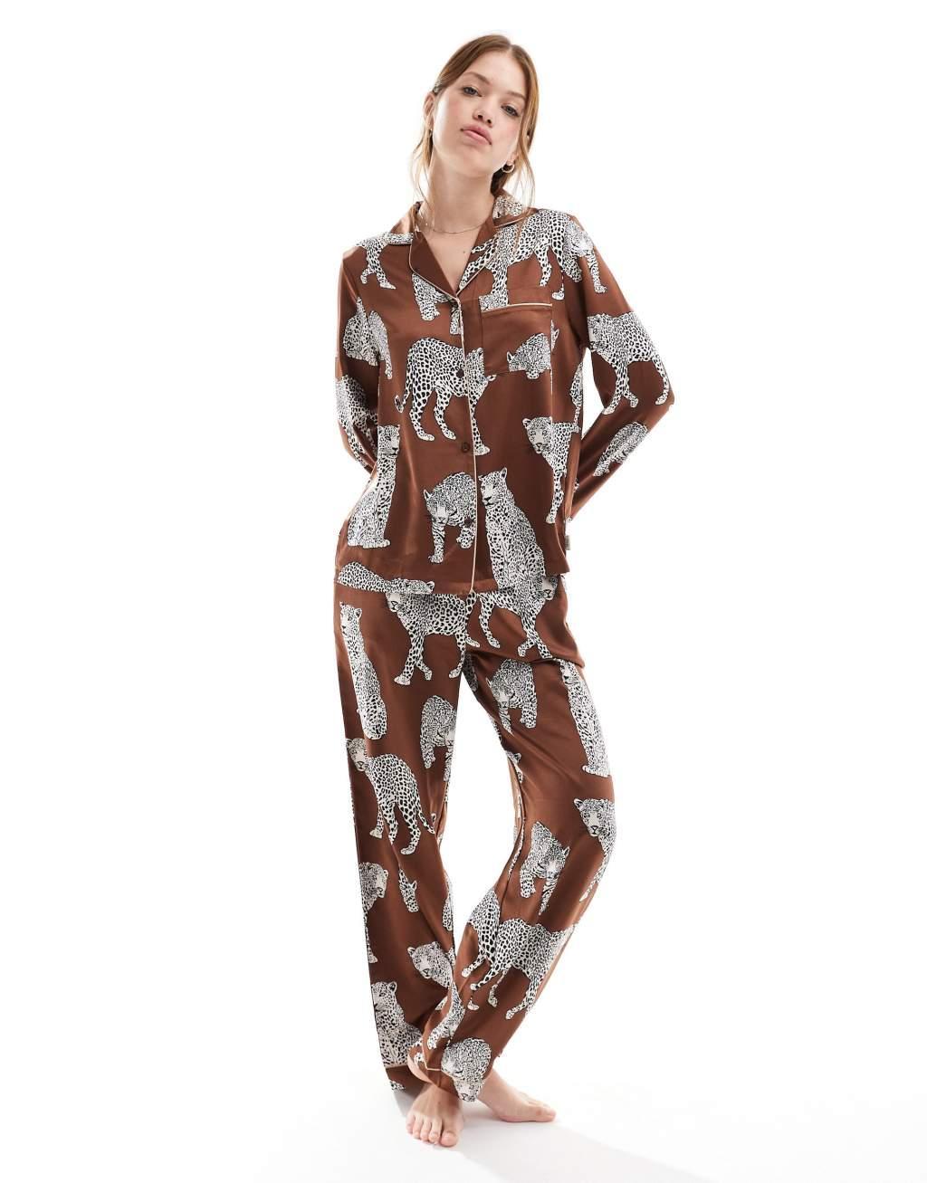 Chelsea Peers premium satin revere top and pants pajama set in brown lotus tiger print Product Image