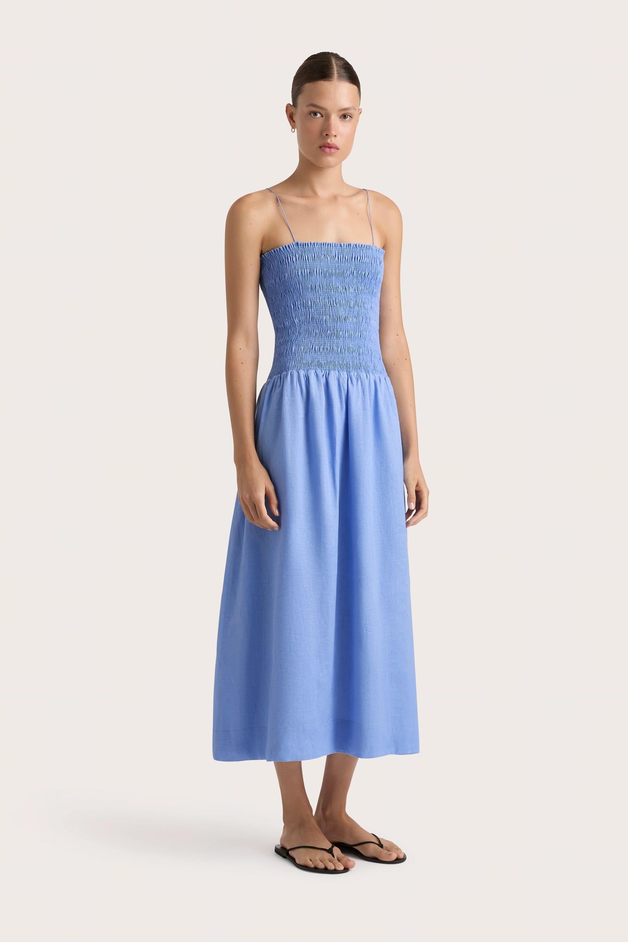 Geriba Midi Dress Mid Blue Product Image