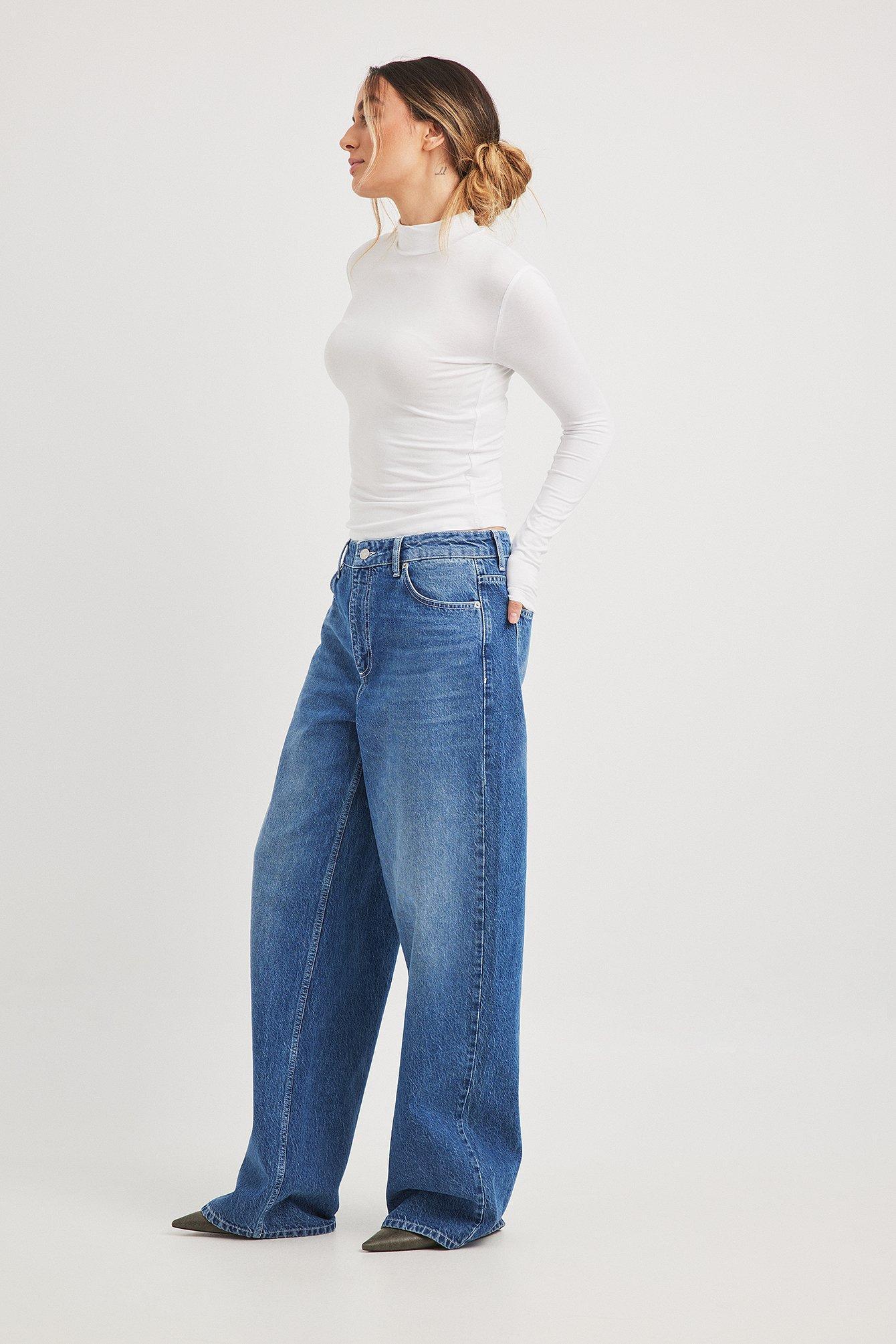 Low Waist Wide Leg Jeans Product Image