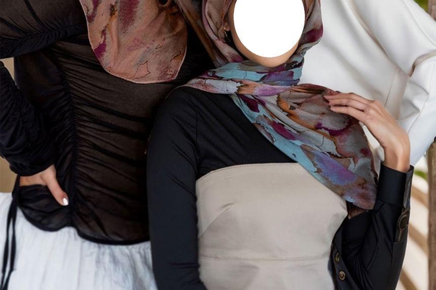 Floral Hijab Product Image