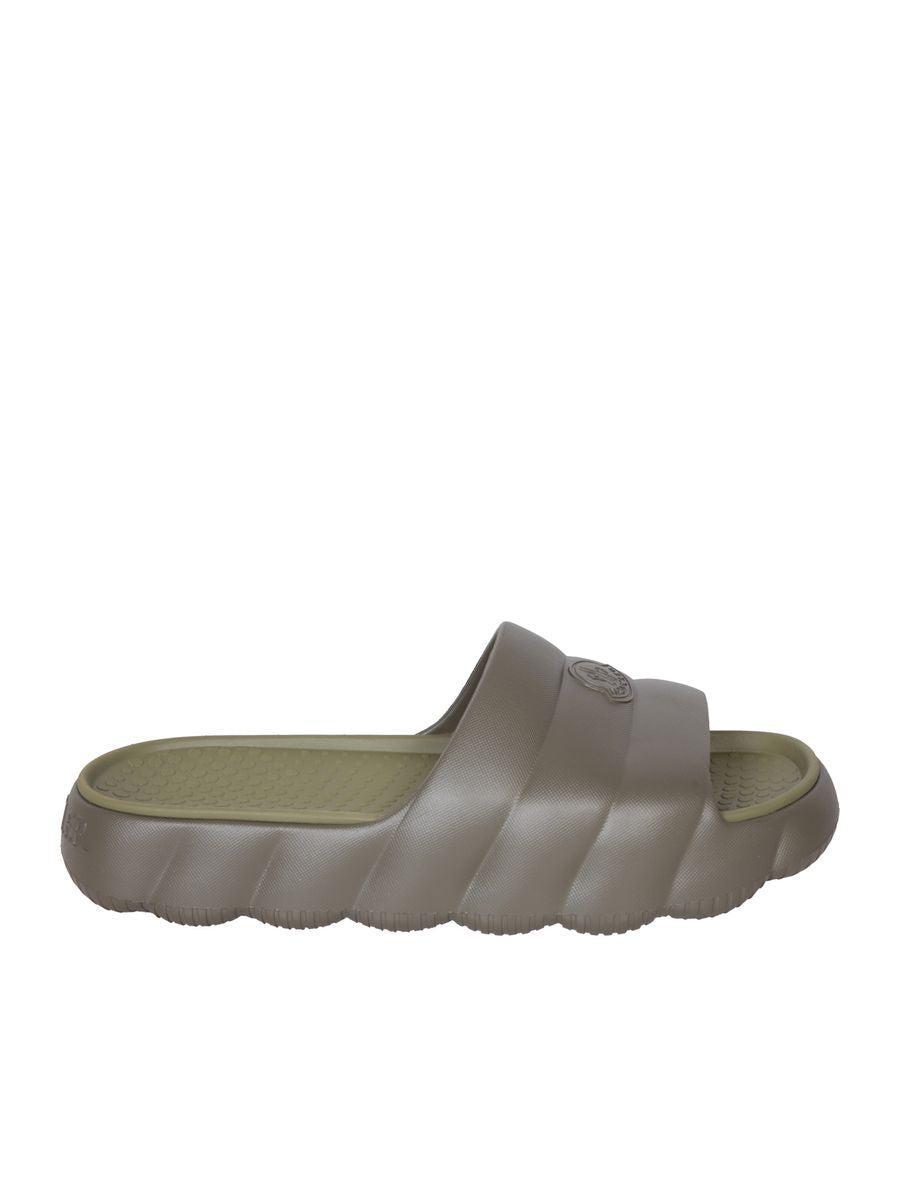 Sandals In Green Product Image