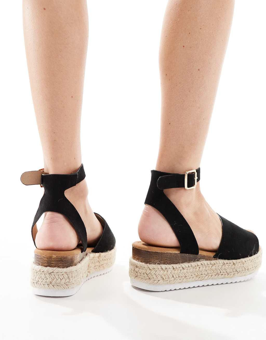 Truffle Collection Wide Fit flatform espadrilles in black Product Image