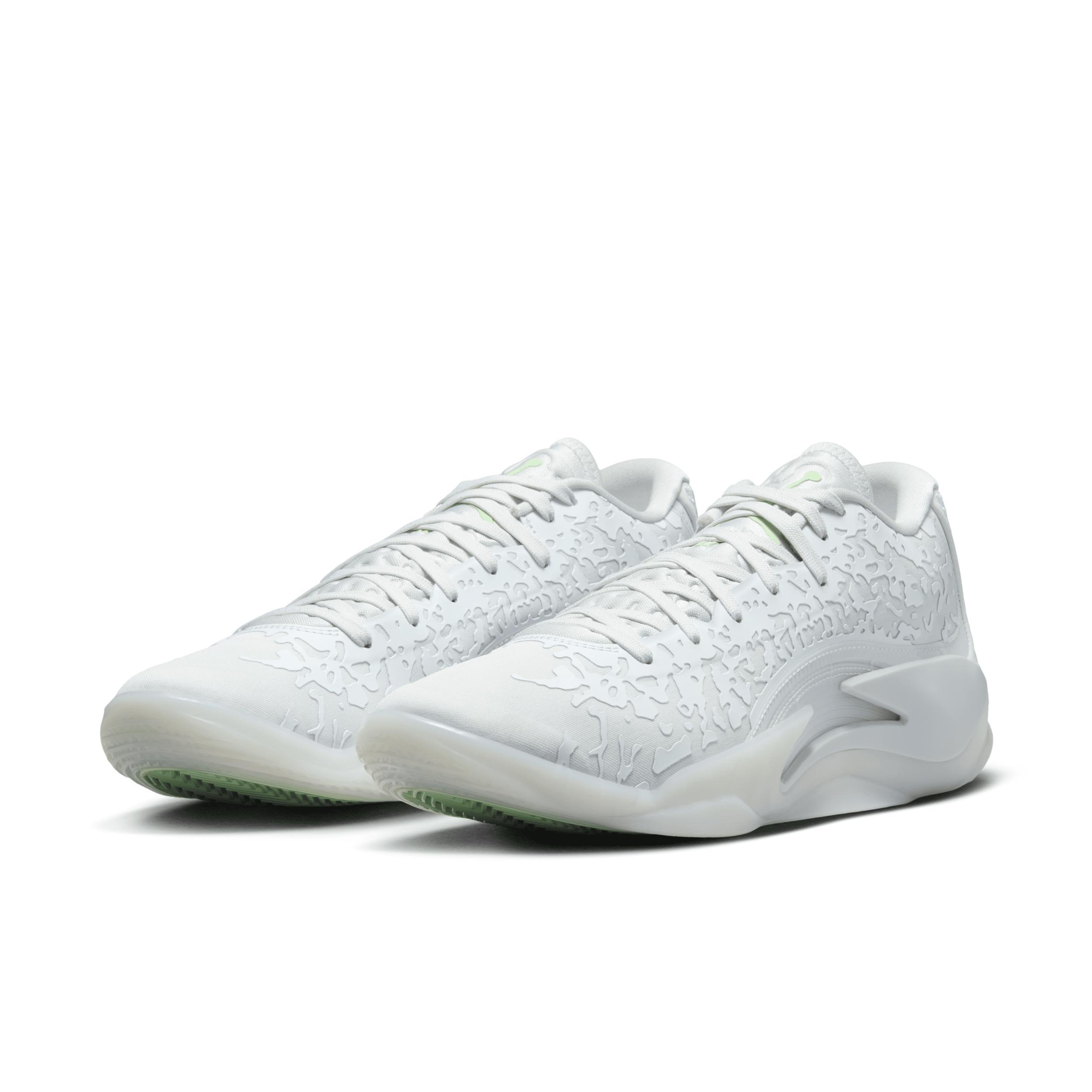 Nike Men's Zion 3 Basketball Shoes Product Image