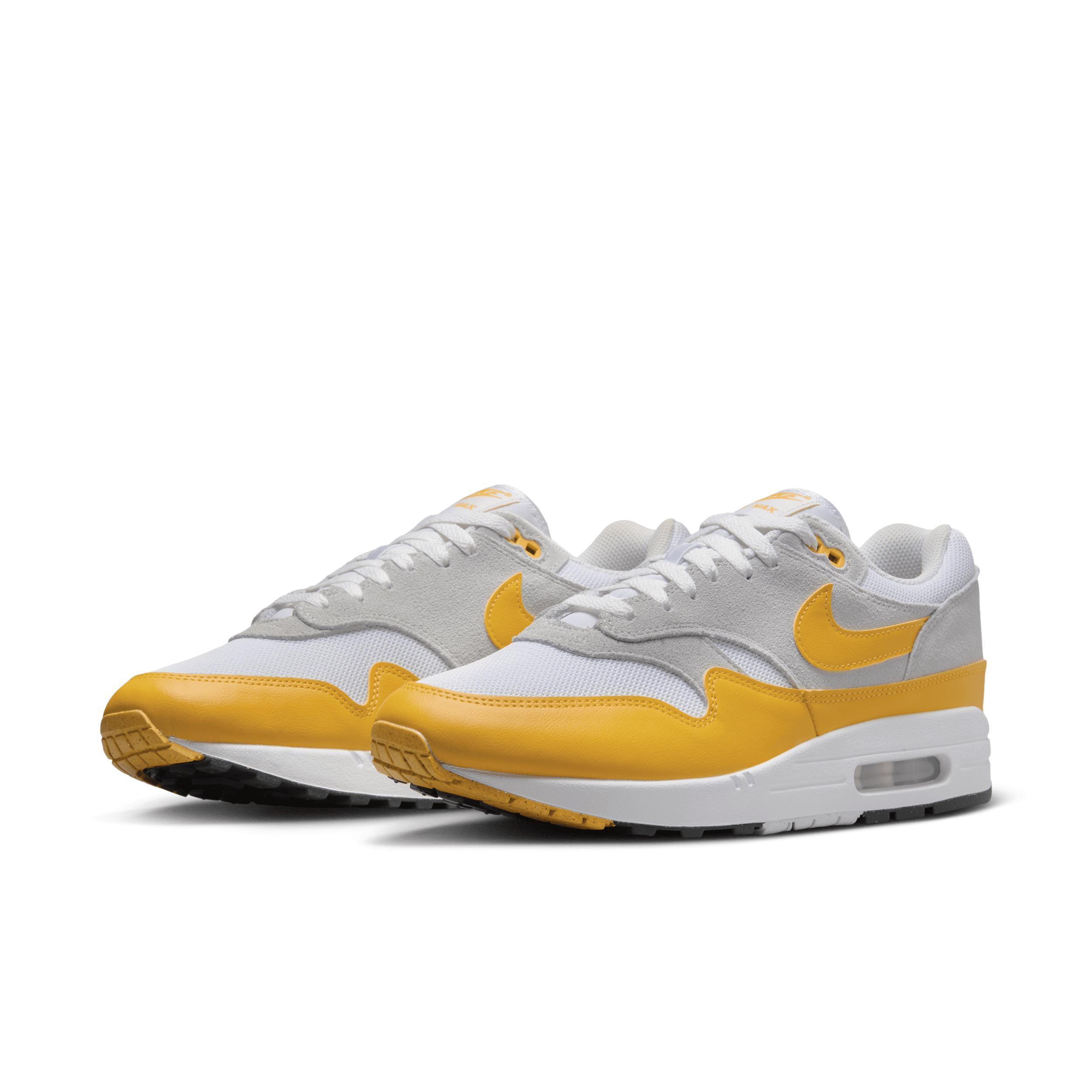 Nike Men's Air Max 1 Essential Shoes Product Image