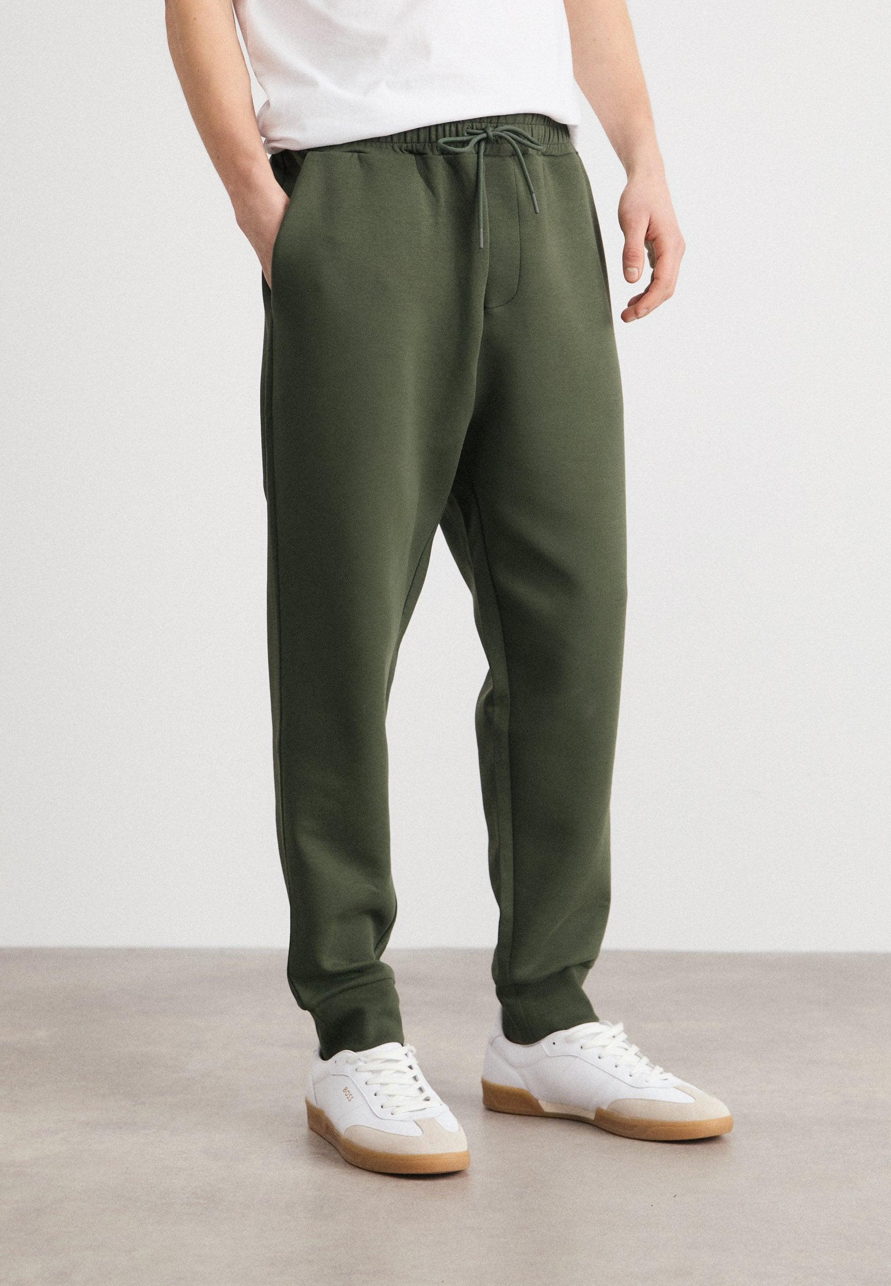 BOSS Sweatpants Hadiko in Open Green Product Image