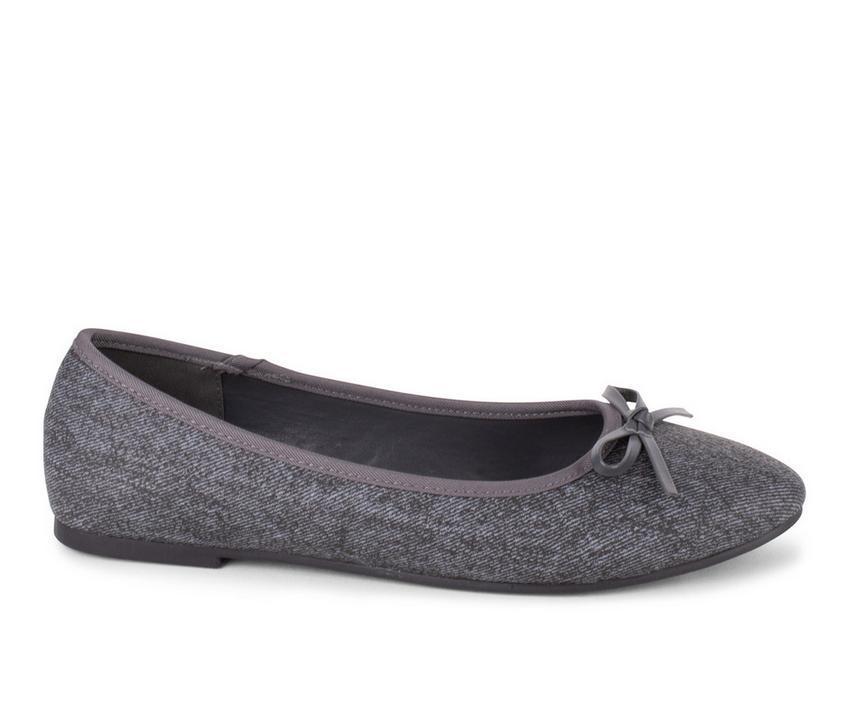 Women's Wanted Kodi Flats product image