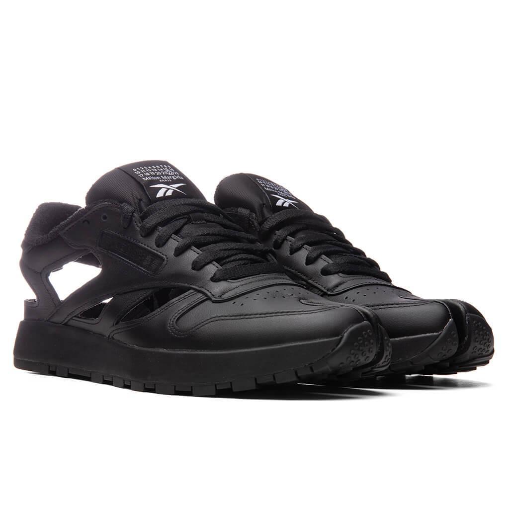 Maison Margiela x Reebok Décortiqué’ Classic Leather Sneaker - Black Male Product Image