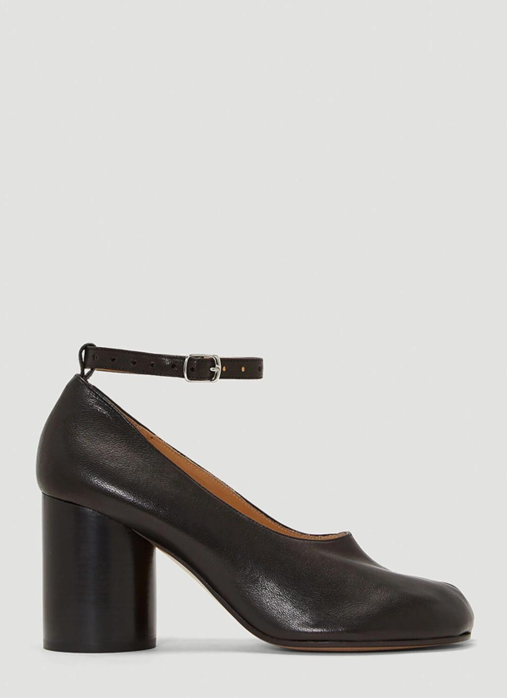 Tabi Mary Jane Pumps In Black product image