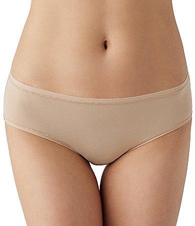 b. temptD by Wacoal Future Foundation Thong Product Image