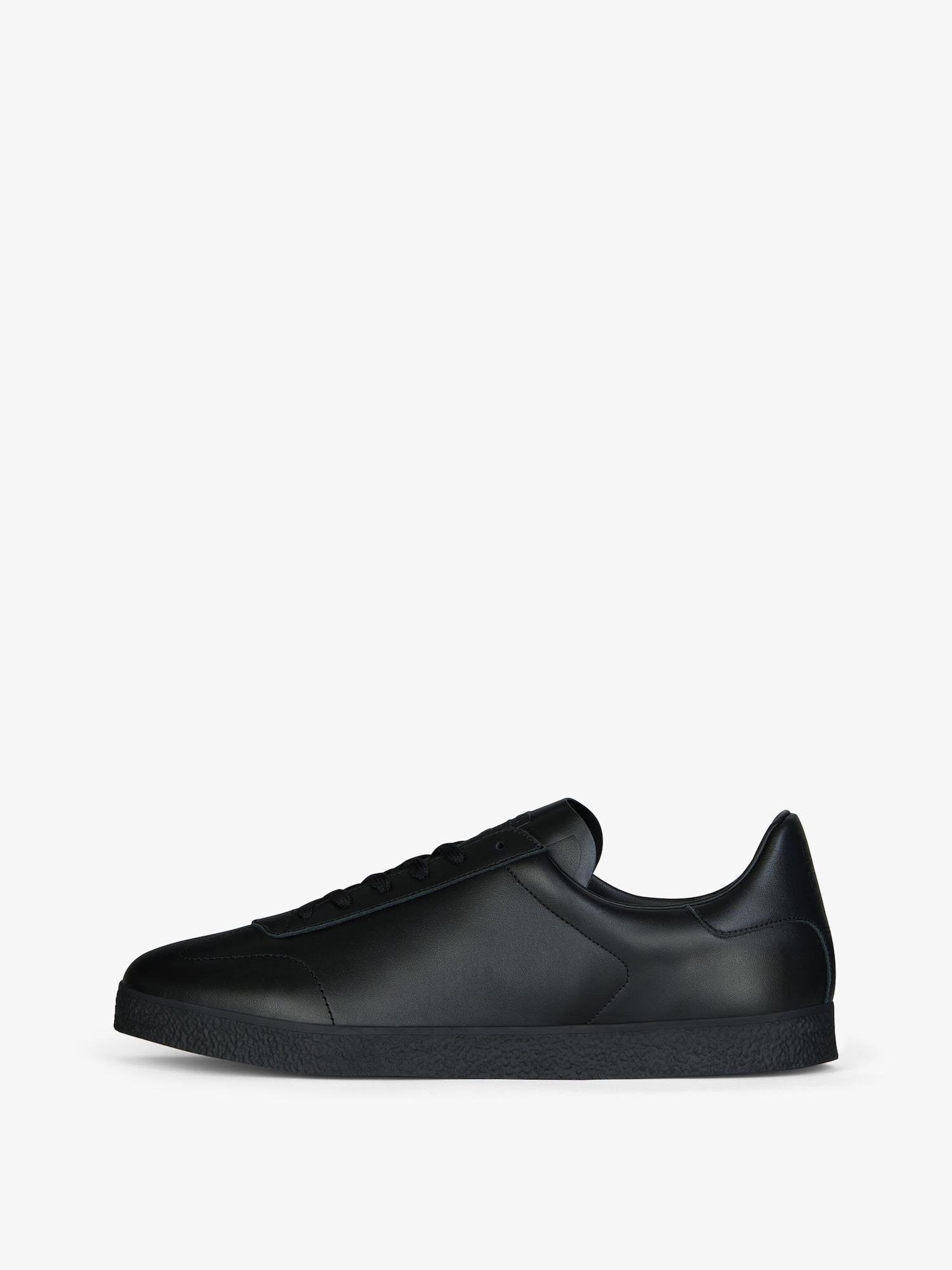 Town sneakers in leather Product Image