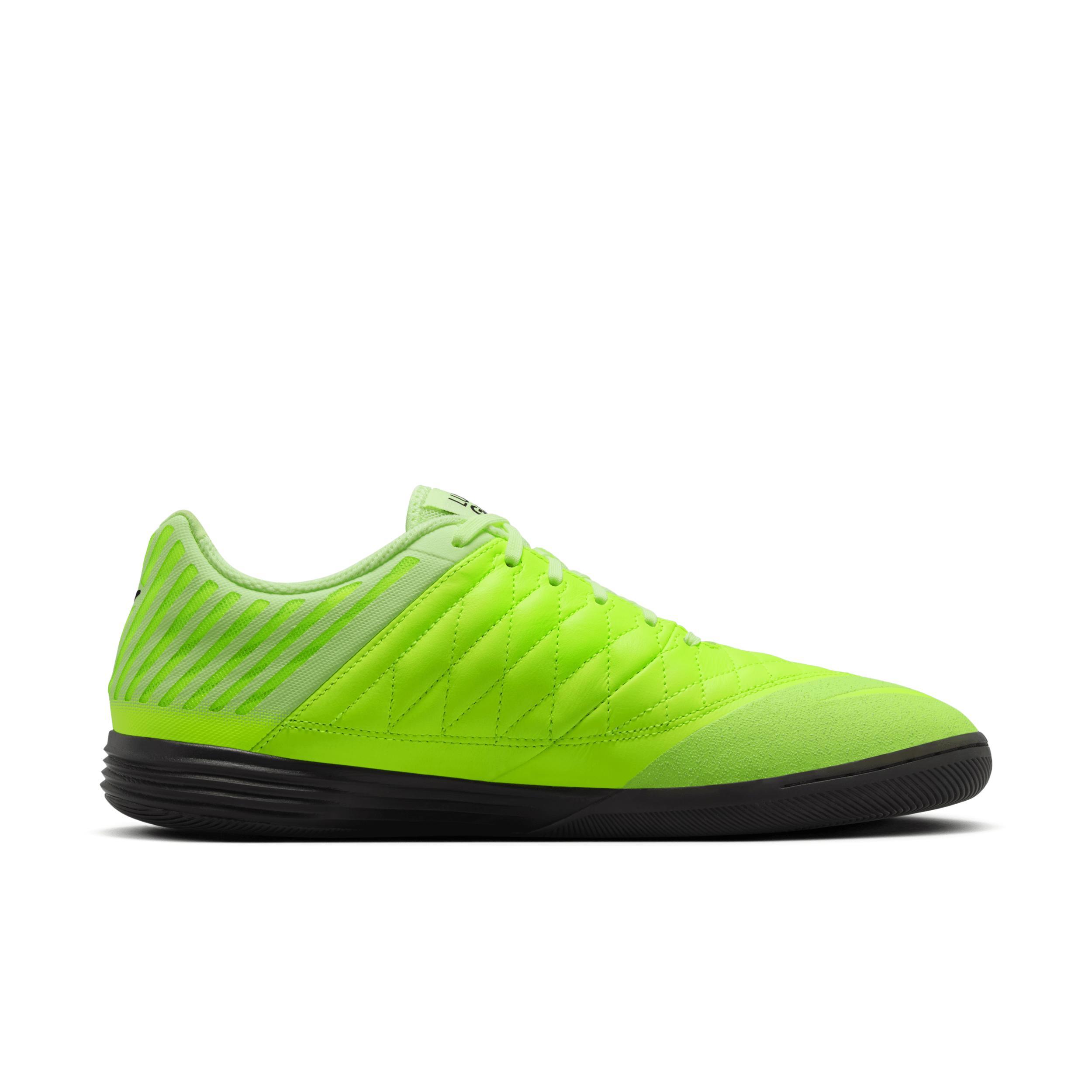 Nike Men's Lunargato II Indoor/Court Low-Top Soccer Shoes Product Image