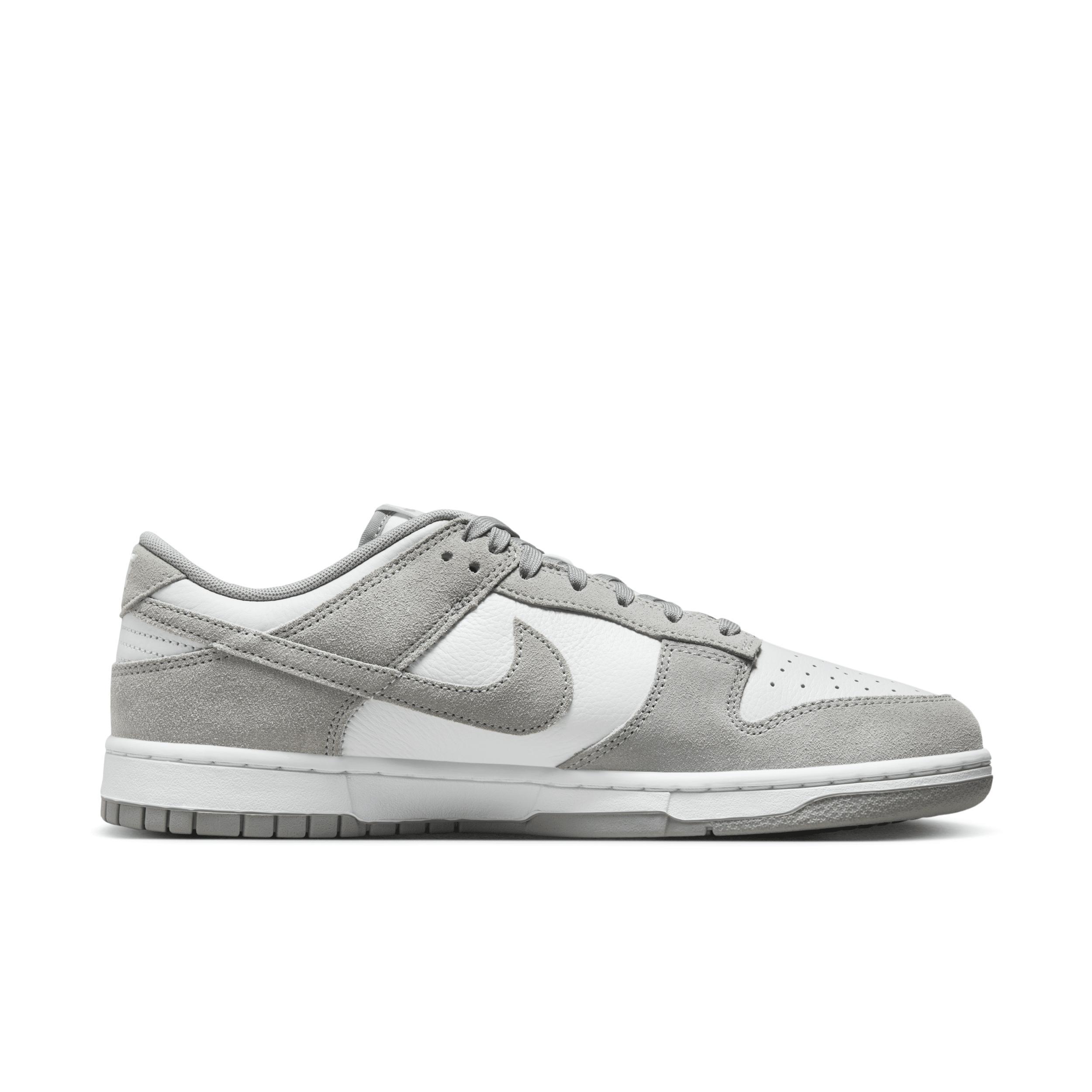 Nike Dunk Low Retro Men's Shoes Product Image