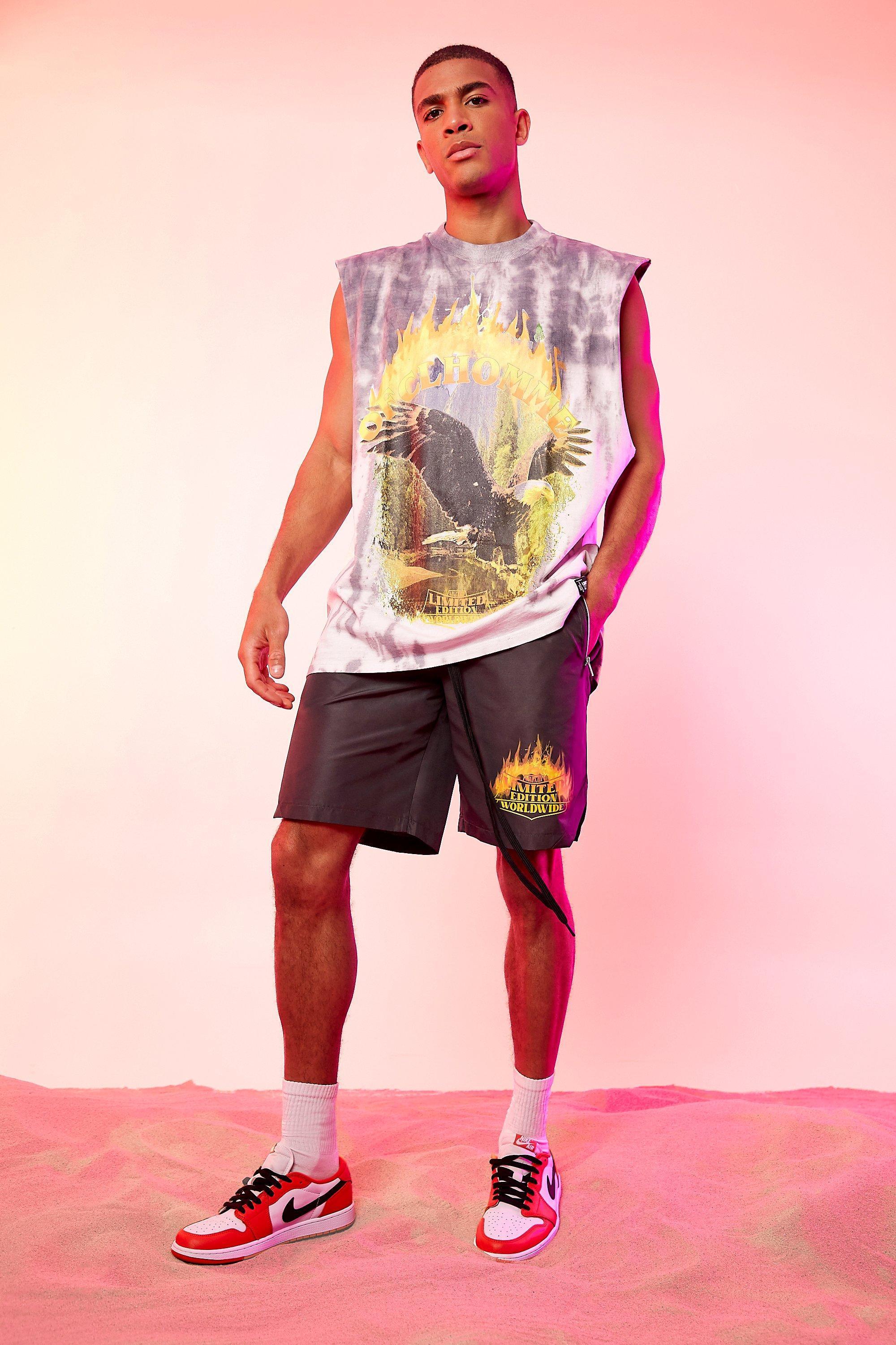 Relaxed Fit Heavyweight Shorts With Print | boohooMAN USA Product Image