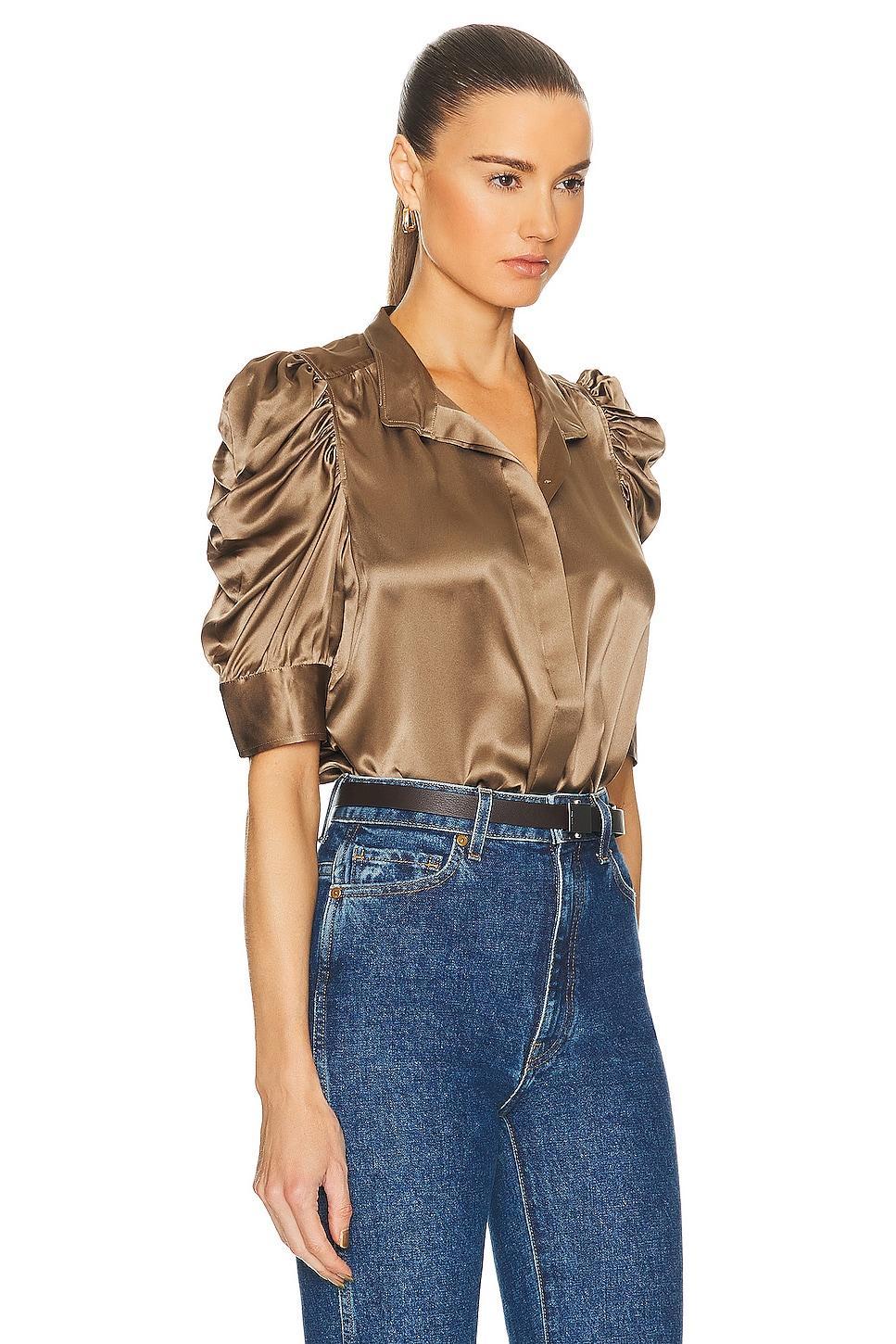 FRAME Gillian Top Taupe. (also in ). Product Image