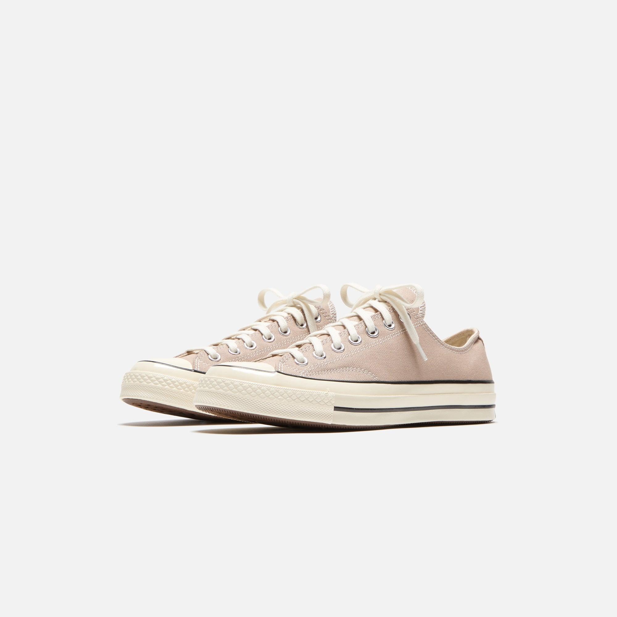 Converse Chuck 70 Low - Cargo / Egret / Black Male Product Image